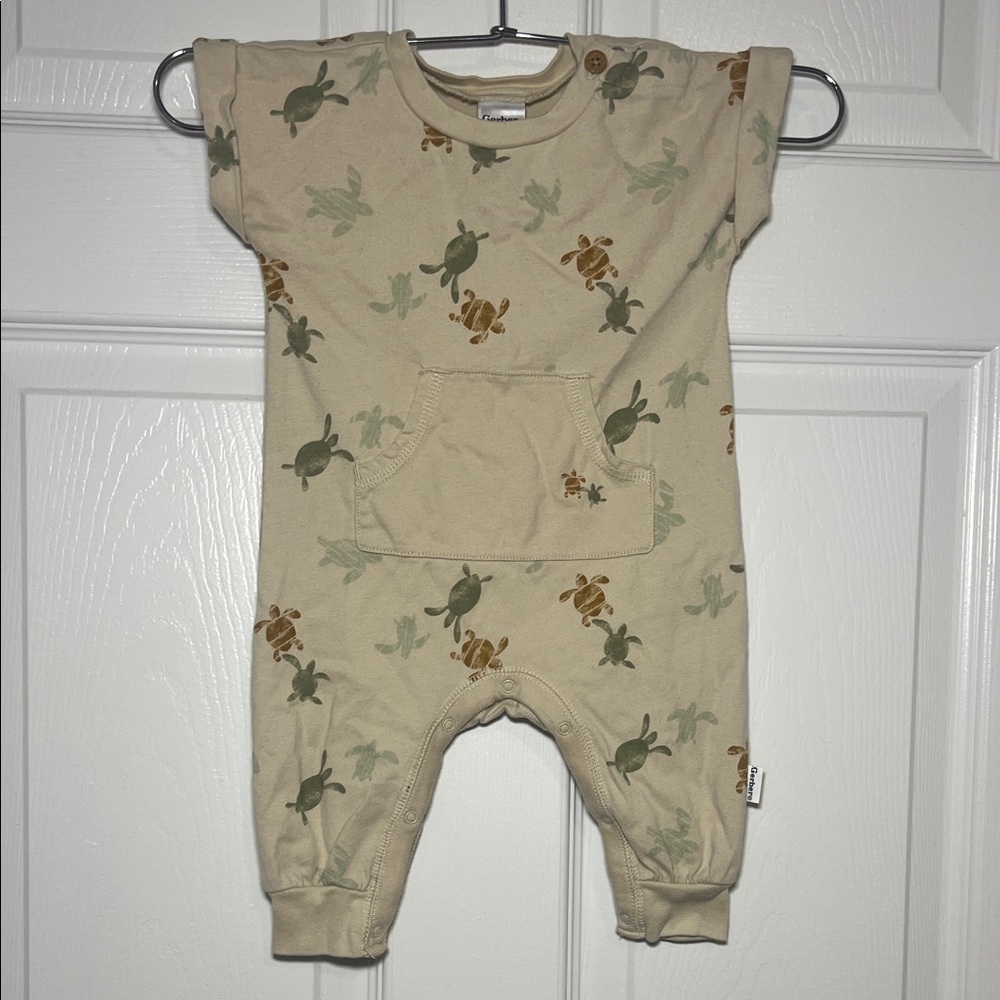 Adorable Sea Turtle Print Baby Romper 🐢